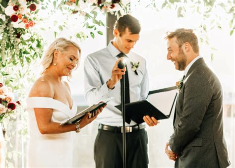 Hotel Ballard Wedding in Seattle - Jenna Bechtholt Photography