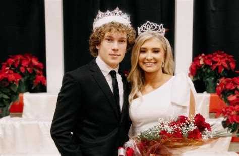 Weston High School crowns King and Queen at 2023 Homecoming Ceremony ...