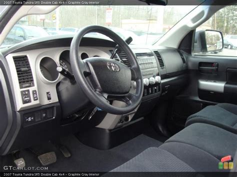 Graphite Gray Interior Photo for the 2007 Toyota Tundra SR5 Double Cab 4x4 #46722939 | GTCarLot.com