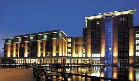 Photo Gallery for Radisson Blu Hotel Belfast in Belfast | Five Star ...