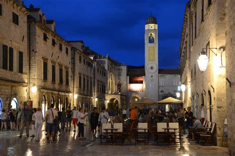 Stradun at Night (2) | Dubrovnik | Pictures | Croatia in Global-Geography