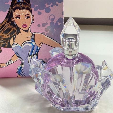 Ariana Grande Perfume on Carousell