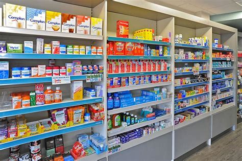 Pharmacy Shelving | Storage & Display Solutions | Pharmacy design ...