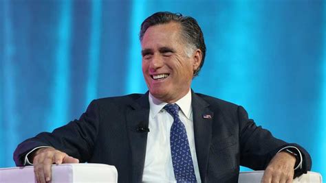 Mitt Romney wins GOP primary in Utah Senate race