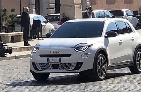 2023-Fiat-600-1 - Mega Autos