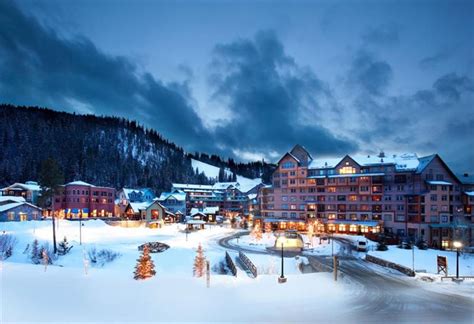 5 Best Snowy Destinations Close to Denver - Cornerstone Apartments