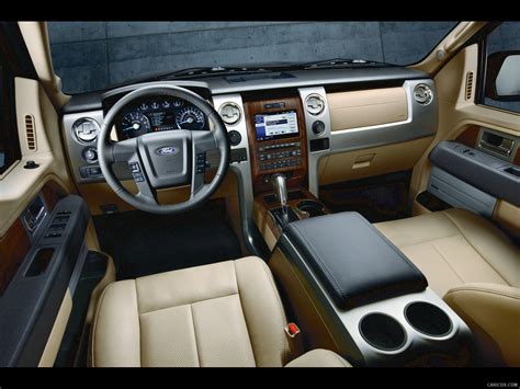 Ford F-150 | 2012MY Lariat | Interior