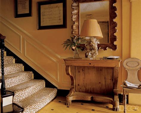 Leopard stairs