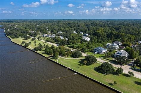 Several homes elevated in Old Mandeville amid frequent flooding concerns