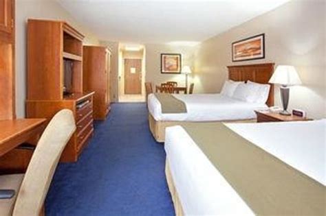 HOLIDAY INN EXPRESS GUESTHOUSE 1744 ON FORT BLISS (AN IHG ARMY HOTEL) - Updated 2019 Specialty ...