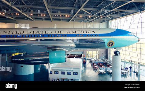 Air Force One on Display at the Ronald Reagan Presidential Library and ...