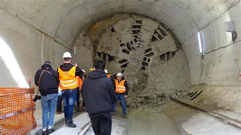 Metro Linea 1: abbattuto l’ultimo diaframma tra Capodichino e ...