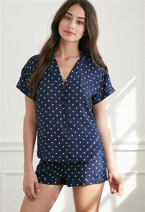 Lots of Lys : 10 Cute Pajama Sets