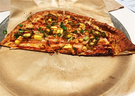 Oath Pizza’s new mindful menu is delicious and unique | The Tech