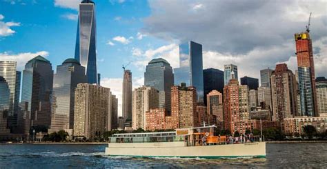 New York City: Sunset Yacht Cruise | GetYourGuide