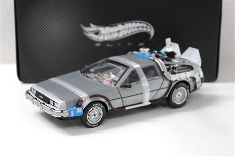 1:18 Hot Wheels Elite DMC DeLorean Back to the Future time Machine | eBay