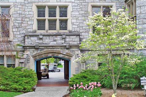 Emma Willard School — Halvorson | Tighe & Bond Studio