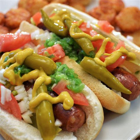 101 Ways You're Doing Chicago Right | Hot dogs, Hot dog toppings ...