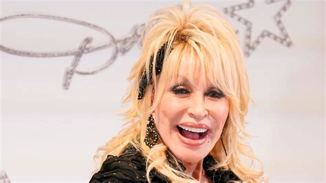 Dolly Parton's unexpected confession about rarely-seen husband Carl Dean will totally surprise ...