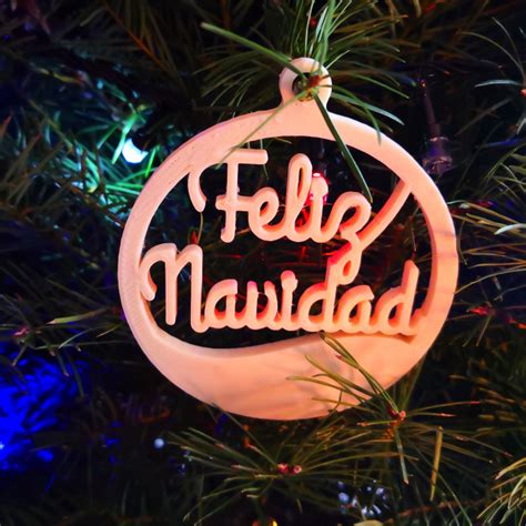 3D Printable Adorno - ¡Feliz Navidad! by Adrian Leon Ruiz