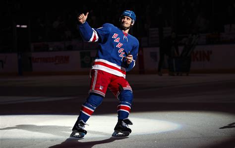 WATCH: Chris Kreider Scores Record-Breaking 166th Goal At Madison ...