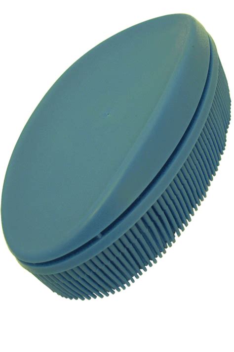 Rubber Lint Brush - A Durable Tool For Cleaning Lint and Hair