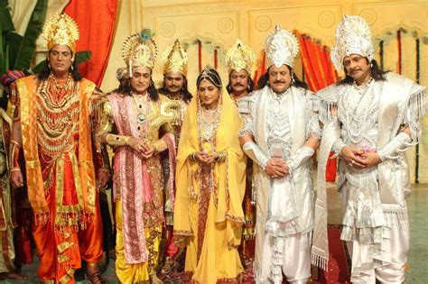 The Cast Of B.R. Chopra's Mahabharata: Then And Now - Wordzz