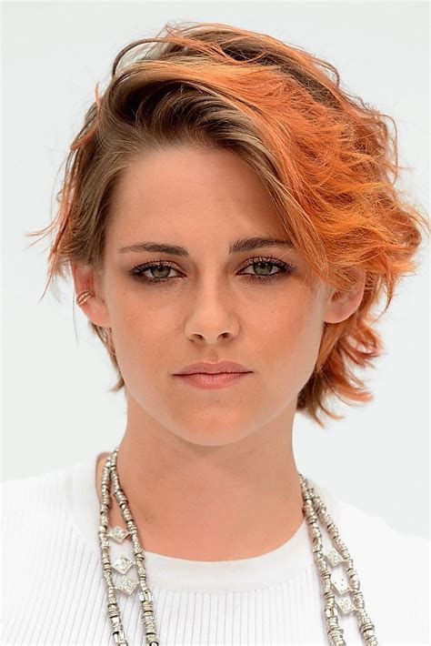 Kristen Stewart Cut Her Hair: See Her New Short Haircut From the Chanel ...