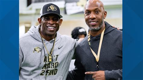 Chauncey Billups visits CU Buffs football practice | 9news.com