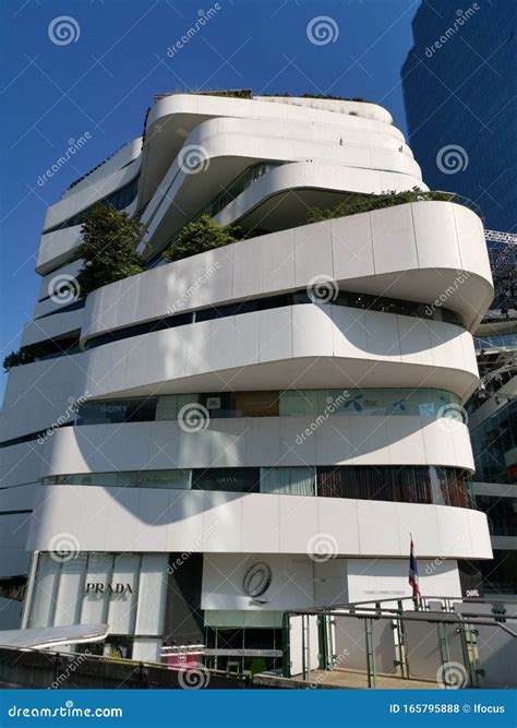 The Helix Quarter at EmQuartier Mall Editorial Stock Photo - Image of emquartier, capital: 165795888