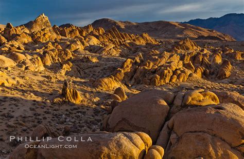 Alabama Hills, sunrise, Alabama Hills Recreational Area, California