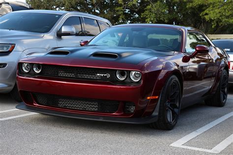 Dodge Hellcat Widebody in the most beautiful maroon color I’ve ever seen - Details of cars