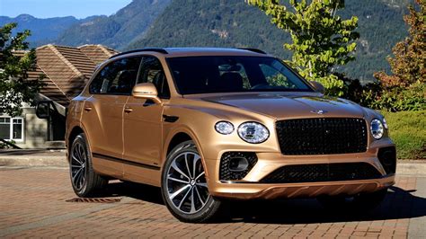 2023 Bentley Bentayga EWB First Drive: A Thoroughbred Among Clydesdales ...