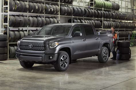 Toyota's 2018 Tundra TRD Pro Sport refreshes lineup