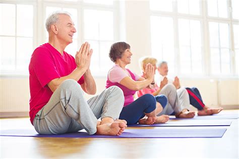 5 Health Benefits of Yoga for Seniors | The Holiday Retirement