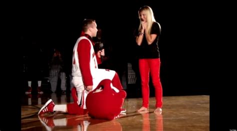 Midnight Madness Proposal By Davenport University 'Mascot' Takes Dance Coach By Surprise (VIDEO ...