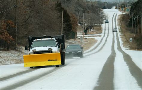 Oklahoma road conditions, OKC school closings updates in winter storm