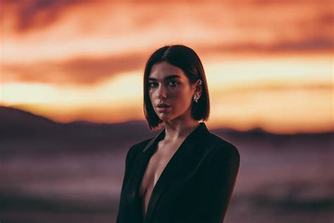 Dua Lipa New 2019 Wallpaper,HD Music Wallpapers,4k Wallpapers,Images,Backgrounds,Photos and Pictures