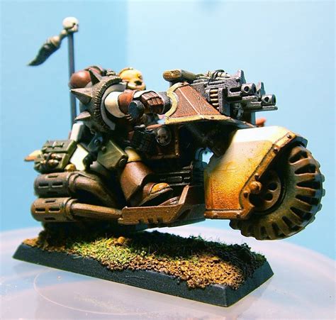 Izzy's Warhammer 40k blog: Finished - Space Marine Biker - Side View