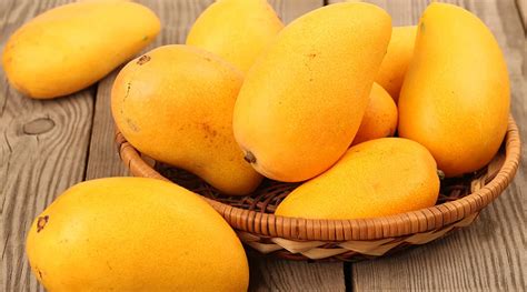 Alphonso Mango | Lion Foods India