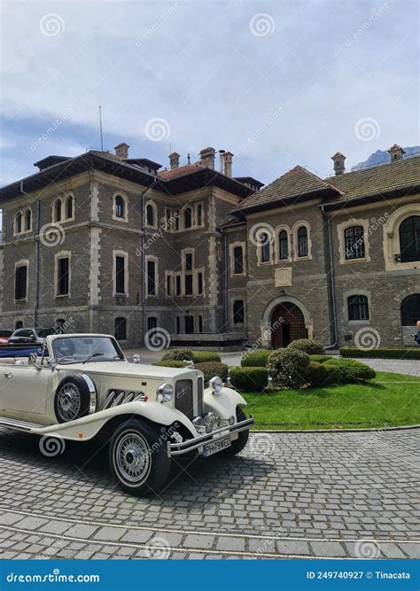 Cantacuzino Castle Courtyard in Busteni Romania Editorial Photography ...