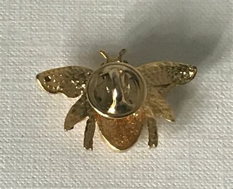 Vintage Rhinestone Bee Pin Bee Lapel Pin Gold Tone Bee Pin | Etsy