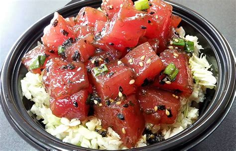 Poke In Hawaiian Poke Bowl | TasteAtlas | Recommended authentic restaurants