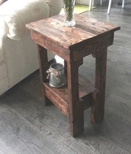 10 Pallet End Table DIY Plans & Ideas | Cut The Wood