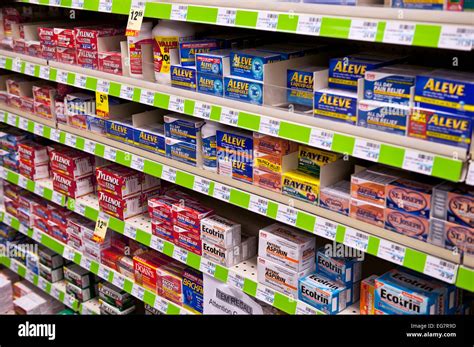 Pain relief medicine at a pharmacy Stock Photo - Alamy