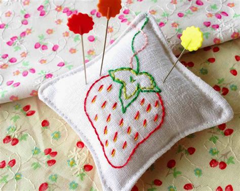 10 Free Embroidery Patterns for Beginners