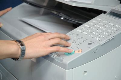 How to Use a Fax Machine | HowStuffWorks