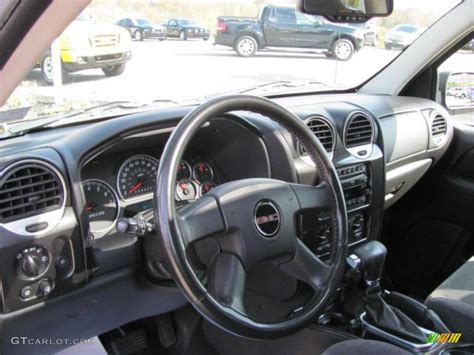 Ebony Black Interior 2006 GMC Envoy XL SLE 4x4 Photo #38667634 | GTCarLot.com