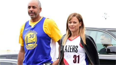 Steph Curry's mom, Sonya, files for divorce from Dell Curry