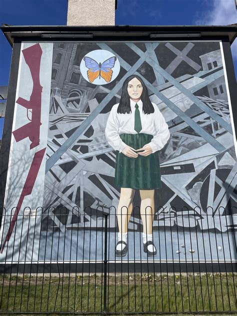 Murals in Belfast and Derry: How the Troubles are Remembered Today – The Development of Western ...